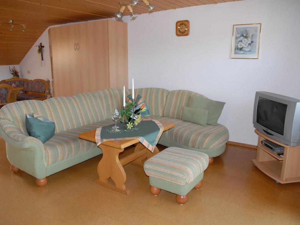 Hohenwarth Pension Weiss מראה חיצוני תמונה